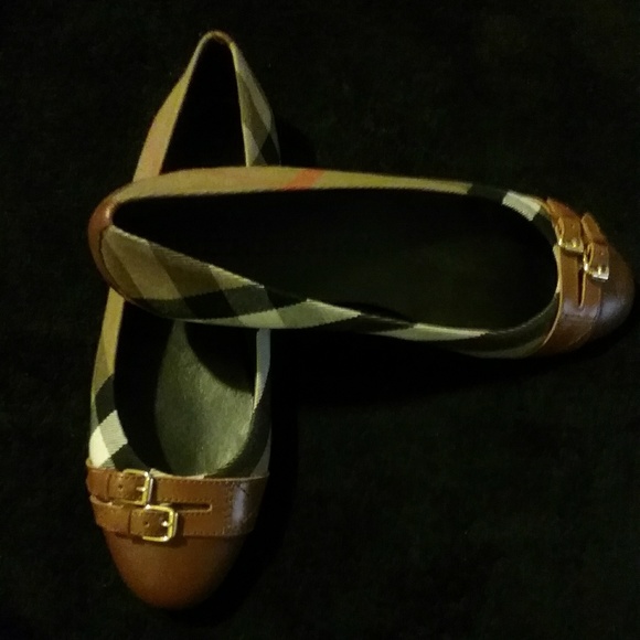 Burberry flat - Picture 2 of 4